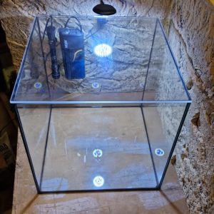 Acquario 40x40x40h completo